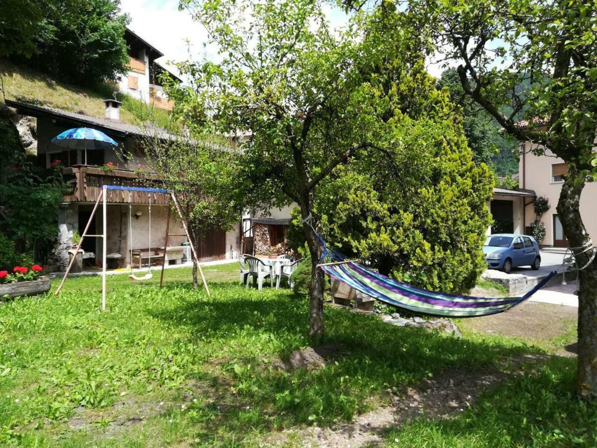 Casetta Indipendente Nel Verde Per 2/3 Persone Breguzzo Bagian luar foto