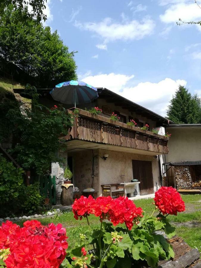 Casetta Indipendente Nel Verde Per 2/3 Persone Breguzzo Bagian luar foto