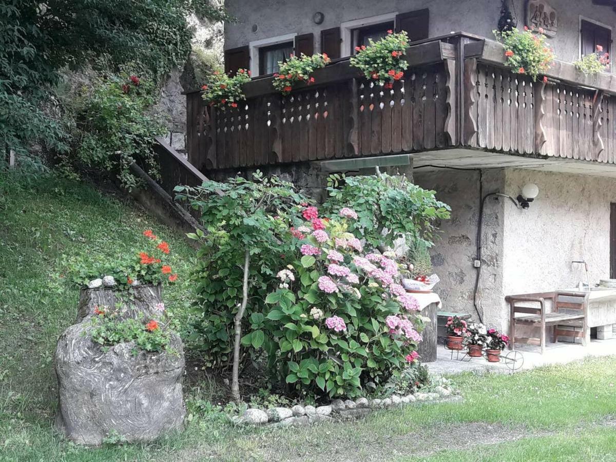 Casetta Indipendente Nel Verde Per 2/3 Persone Breguzzo Bagian luar foto